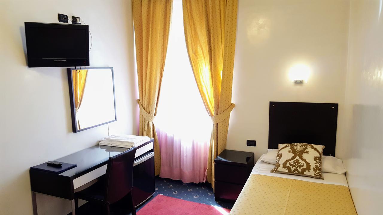 Hotel Ponte Sassi Turijn Buitenkant foto