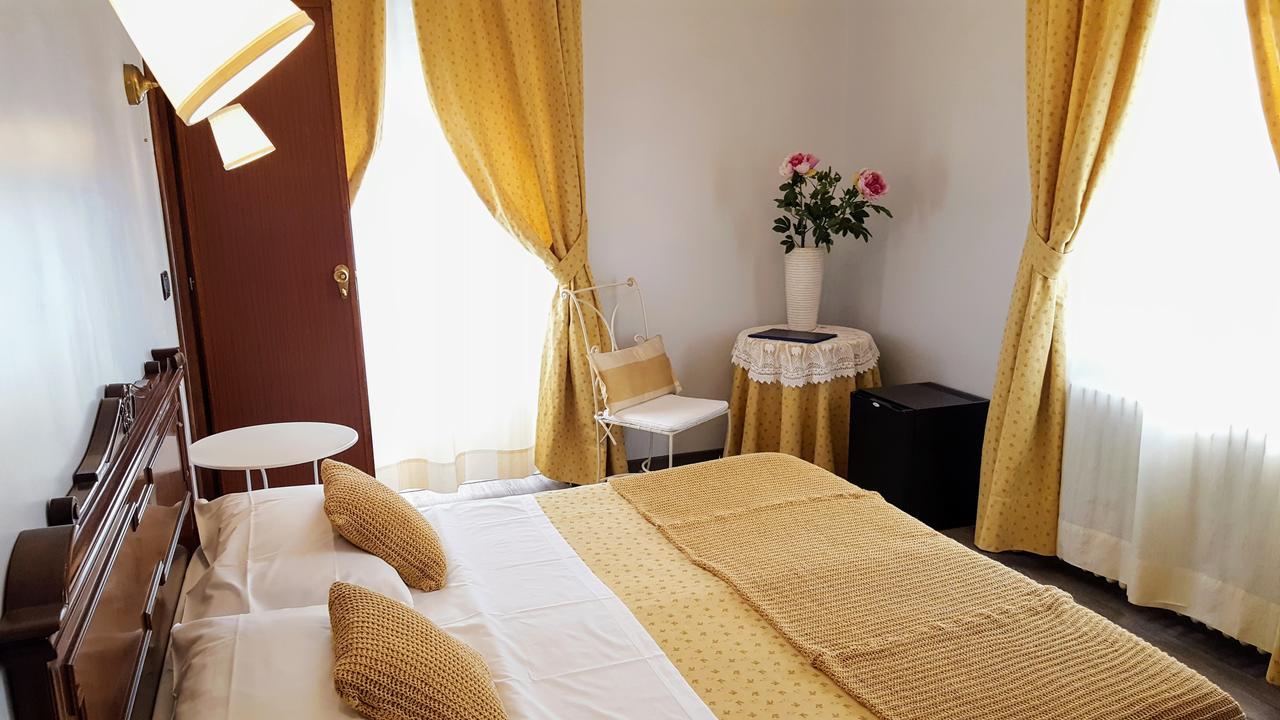 Hotel Ponte Sassi Turijn Buitenkant foto